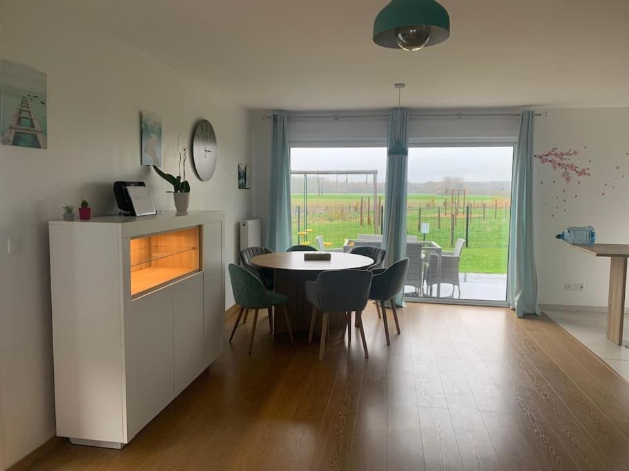 Maison Individuelle, Campagne, 3 Chambres, Baignoire Balneo 2 Places Genech Buitenkant foto